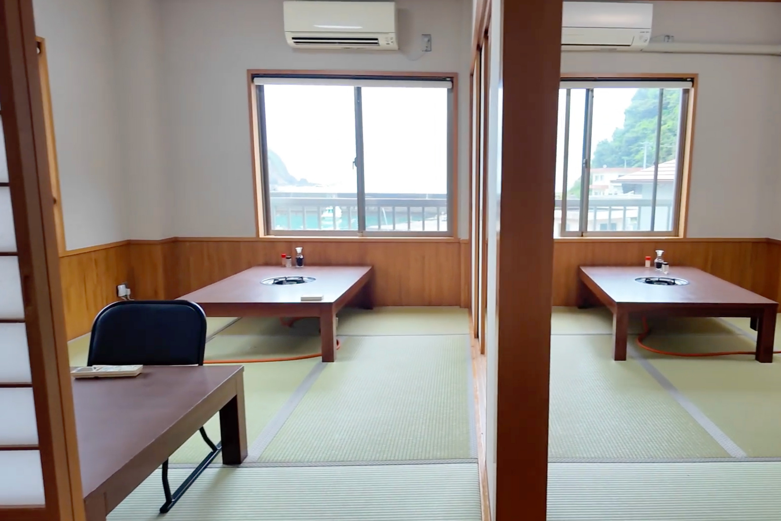 池の浦漁港前にあるいせえび料理 中平の店舗外観